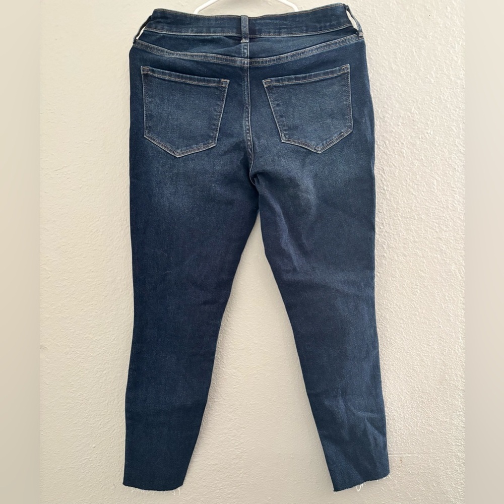 Old Navy High-Rise Rockstar Super Skinny Jeans - Dark Blue - Picture 2 of 7